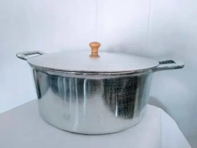 Panela de alumínio batido grosso nº34