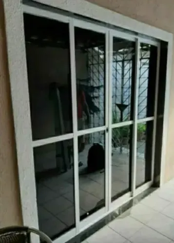 Películas fumê e blackout residencial e predial