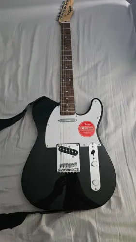 Guitarra Fender Squier Telecaster