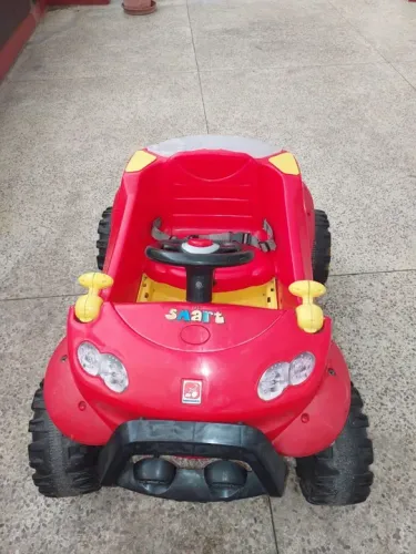 Carro de Passeio Jeep Infantil Bandeirantes