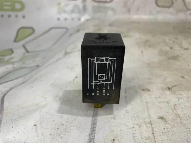 Relé Temporizador Limpa Parabrisa VW Ford AutoLatina Zbc955531a