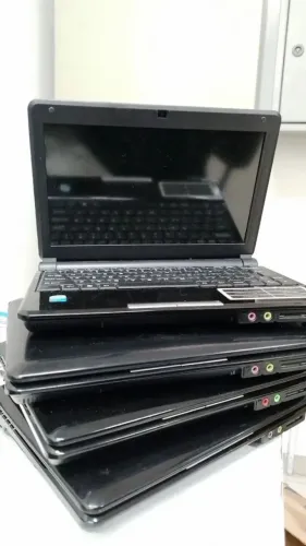 Kit com 2 Mini Notebooks. Tela LED 10.2, RAM 1GB DDR3,  Sem HD e Sem Carregador