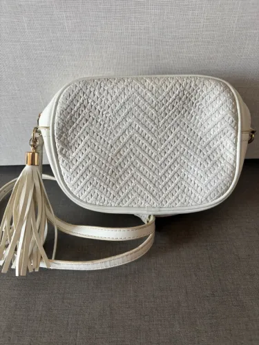 Bolsa courino branca pequena