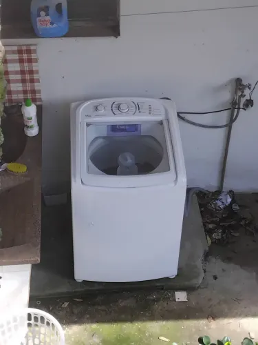 Máquina lavar roupas