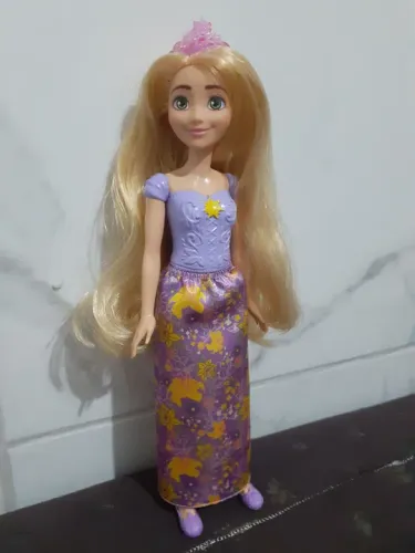 Boneca Rapunzel - Princesa Disney