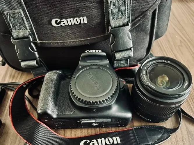 Câmera Canon t5 - Kit