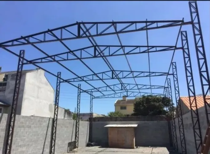 Estrura Metálica + cobertura para barracão de 150m² 10x15 com pé direiro de 6m