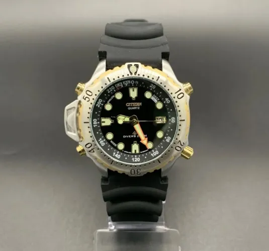 Relógio Citizen CO23 Quartz, a prova dágua