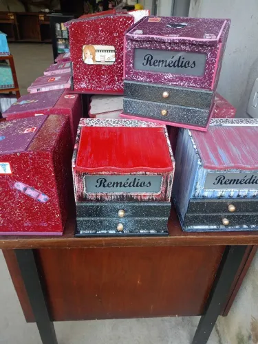 Vendo lote de caixas mdf novos,  decoradas.