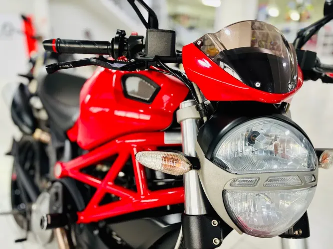 Ducati Monster 796 ABS 2013 - Abaixo da FIPE