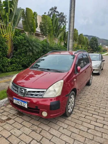 NISSAN LIVINA SL 1.8 2010