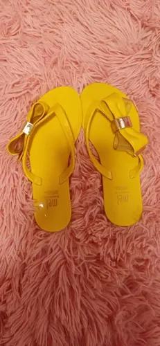 Sandália melissa mel Tamanho 29