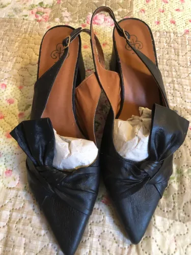 Sandália Slingback Preta com Laço
