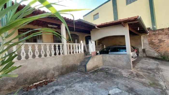 Casa à venda, 4 quartos, 1 suíte, 4 vagas, Jardim América - Belo Horizonte/MG