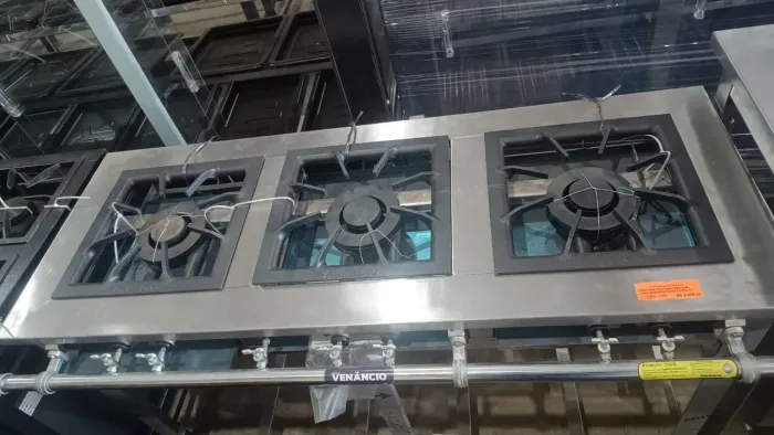 Fogão Industrial Venâncio 3 Bocas De Linha Inox 40x40 - Novo