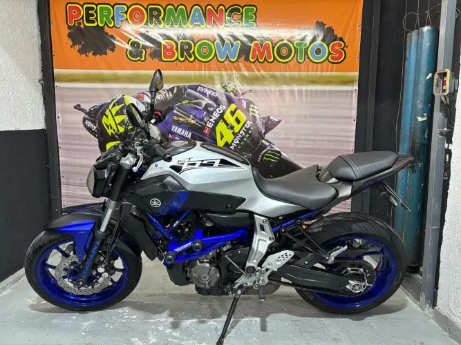 MT 07 2017  27.000 km 