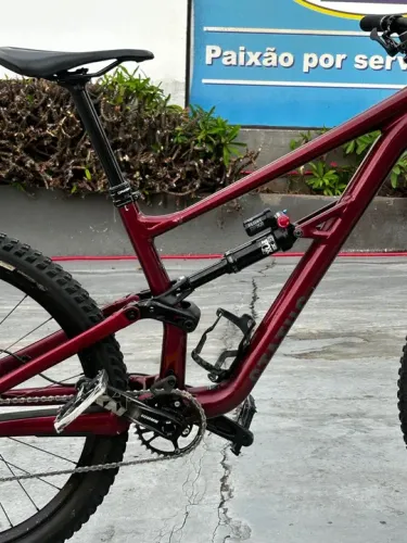 Bicicleta de Montanha Specialized