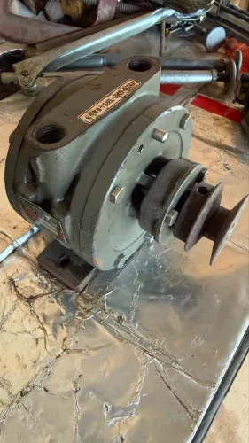 bomba a vácuo seca ORION Type KRASB, fabricada pela ORION MACHINERY CO. LTD JAPAN 