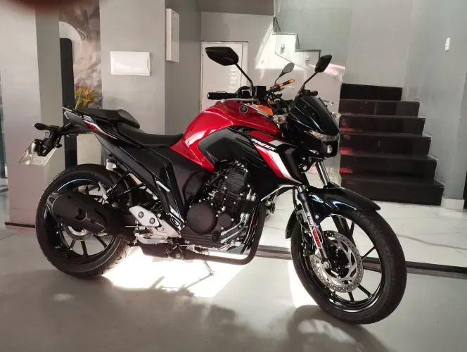 Yamaha Fazer 250 2024