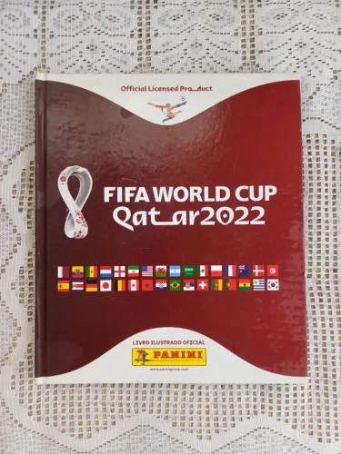 Álbum da Copa Fifa 2022 Qatar incompleto