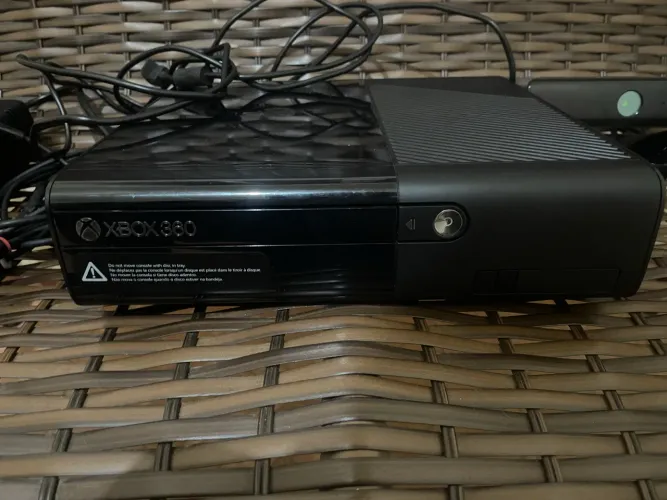 Xbox 360 + kinect