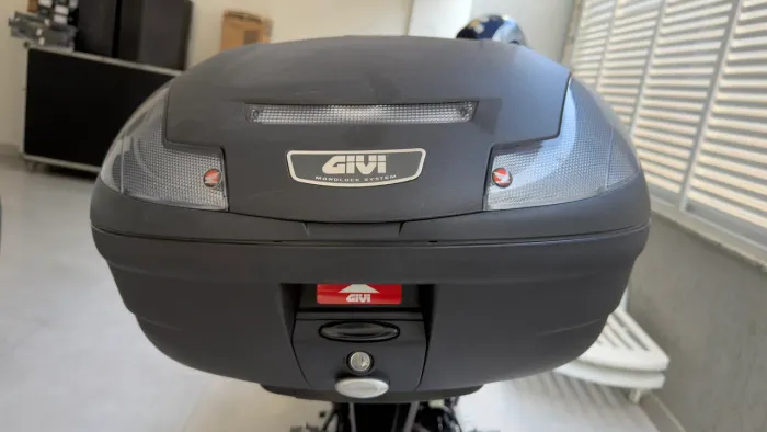 BAU GIVI 53L - PARA MOTO
