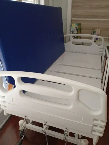 Cama hospitalar