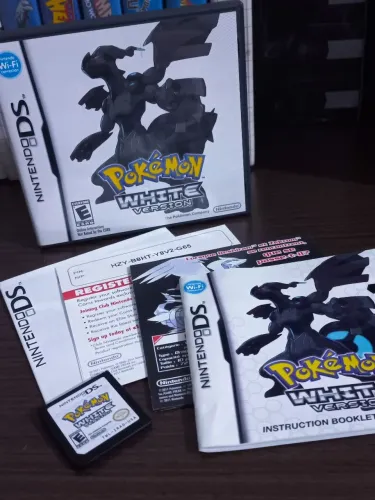 Pokémon White Version Nintendo DS - Original e Completo
