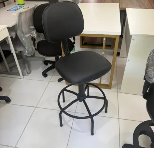 CADEIRA CAIXA SECRETÁRIA