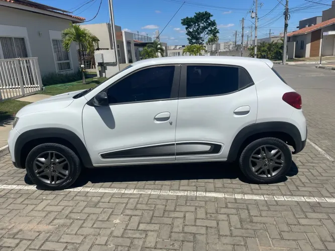 Renault Kwid Intense 1.0 Flex 12V 5P Mec. 2018