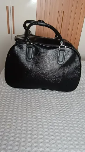 MALETA COURO SINTÉTICO+ BOLSA TÉRMICA R$ 25,00