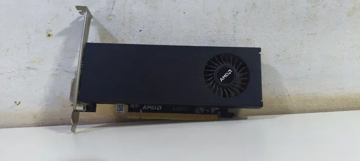 Placa de Vídeo AMD Radeon RX 550 2GBDDR5