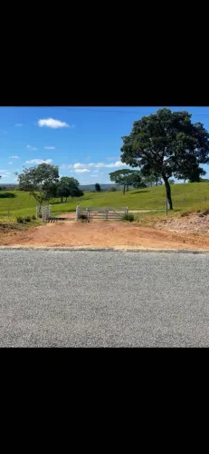 LINDA FAZENDA PARA CRIA DE GADO COM SEDE DE ALTO PADRÃO, São Miguel do Passa Quatro, GO