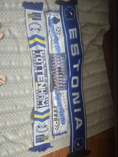Cachecóis esportivos