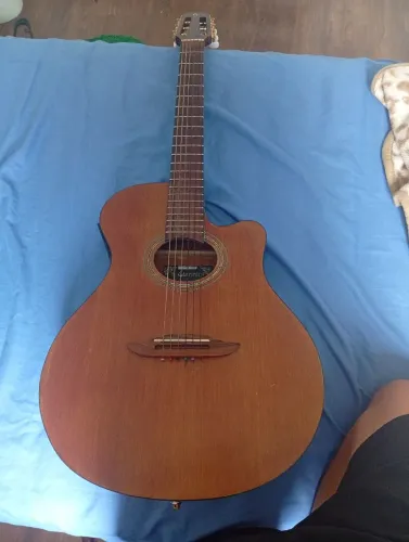 Violão de nylon Giannini