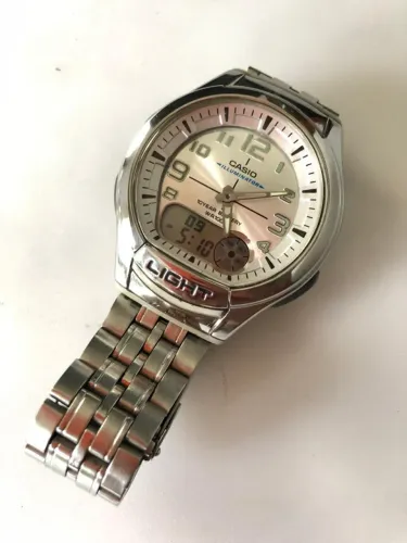 Relógio Casio Aq-180w Masculino Analógico Digital World Time