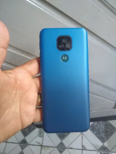 Moto E7 plus