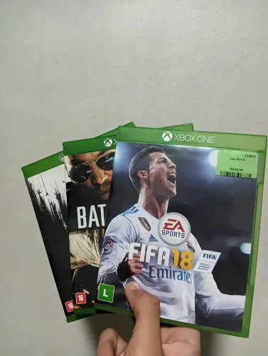 VENDE-SE JOGOS DE XBOX ONE, FIFA19, BATTLEFIELD HARDLINE E DYING LIGHT TODOS JUNTOS