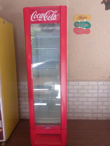 Expositor Coca-Cola metalfrio