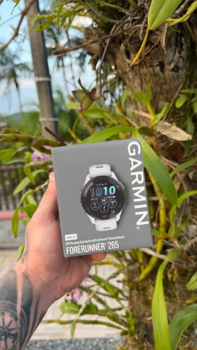 Garmin Forerunner 265 - NOVO