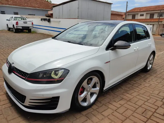 Volkswagen Golf GTI 2.0 TSI 220cv Aut. 2015
