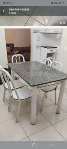 Mesa com tampa de granito +6 cadeiras