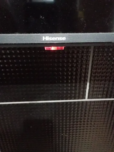 Tv hisense 65 polegadas 4kem excelente estado de