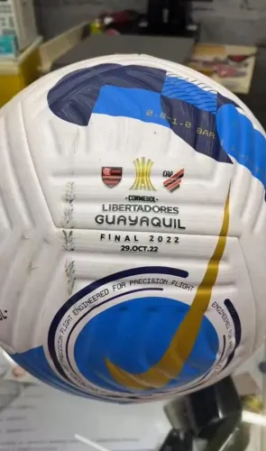Bola libertadores 2025
