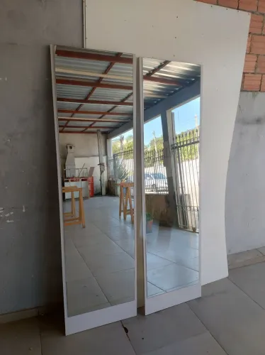 Espelho em 3mm com acabamento em MDF R$:250,0 cada ou R$:400,0 0s 2 medidas 1,90x5,4cm