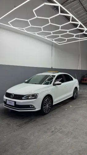 Volkswagen Jetta Highline 2.0 TSI 16V 4P Tiptronic 2018