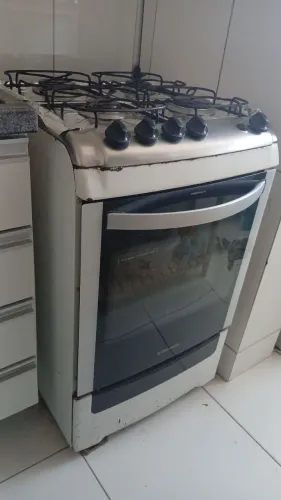 Fogão em bom estado