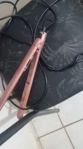 Vende-se chapinha e batedeira