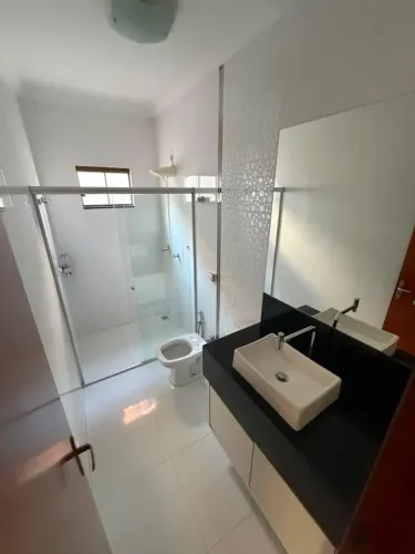 Térrea para venda tem 195 metros quadrados com 3 quartos em Anápolis City - Anápolis - GO