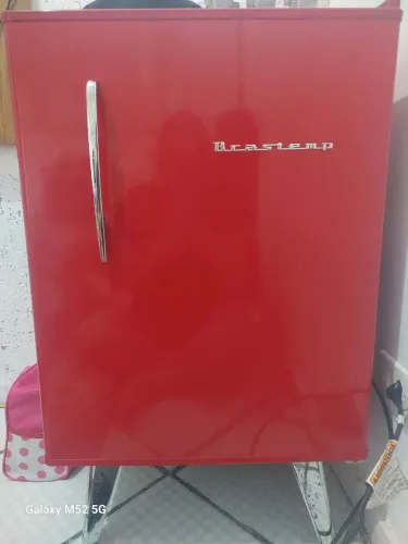 ? FRIGOBAR À VENDA! ÓTIMO PREÇO E EM EXCELENTE ESTADO! ?